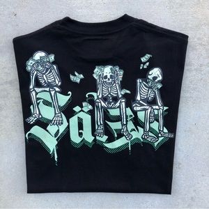 Sinner Seeking Säles Skeletons with Money Graphic Black Tee - Size Large